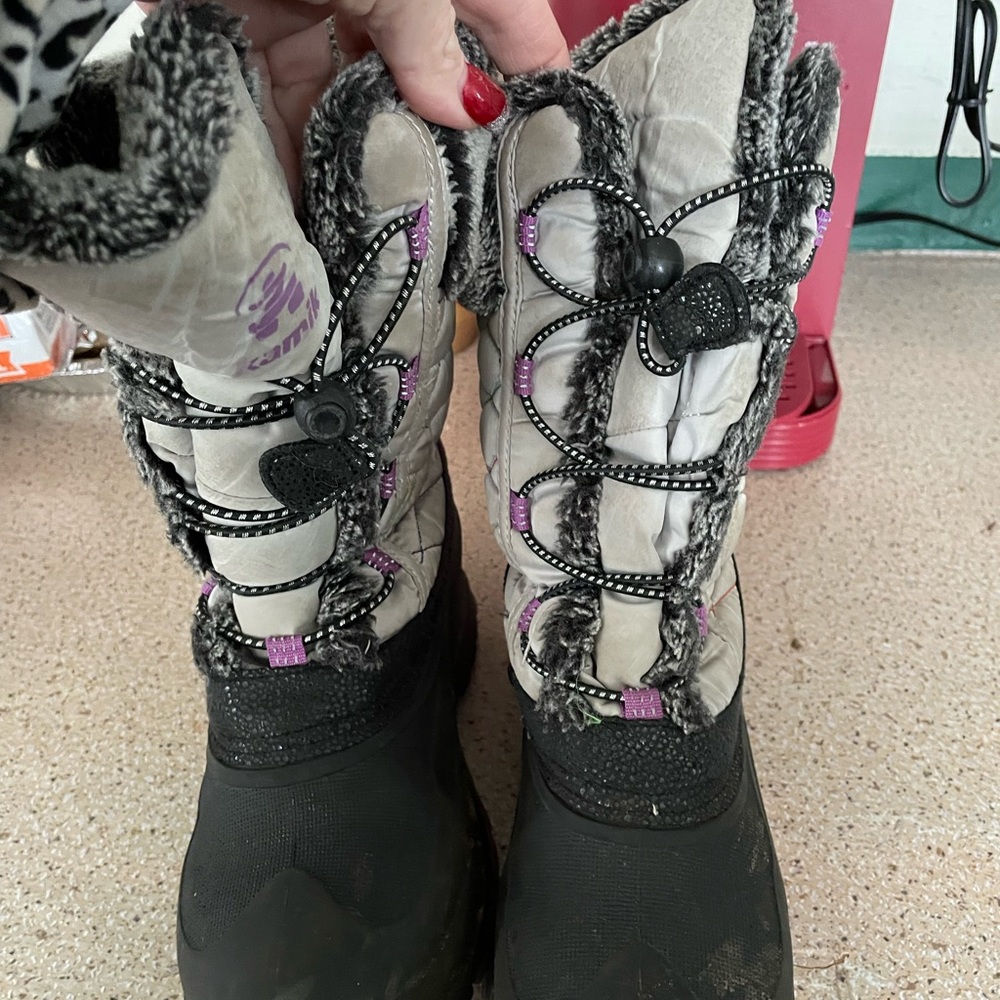 Girls used boots